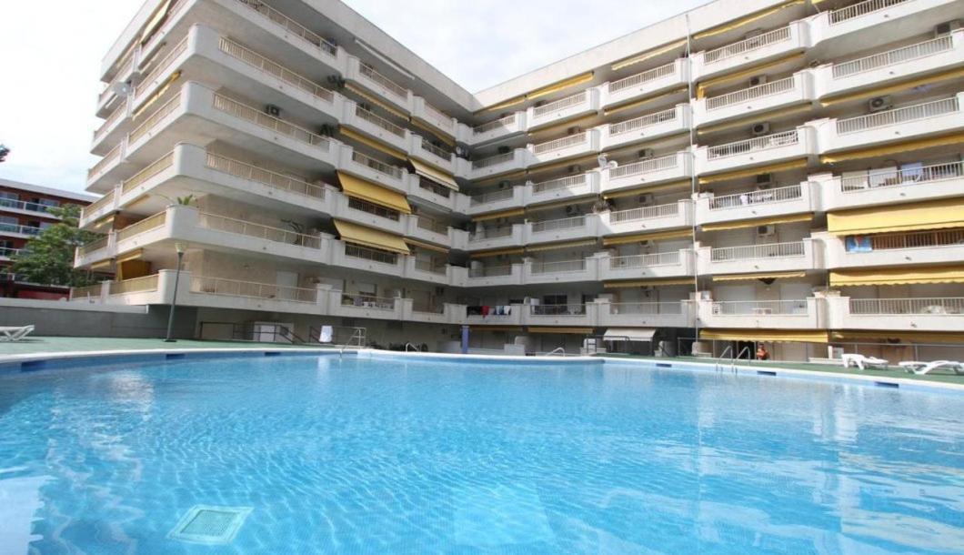 S_Apartamento Салоу Экстерьер фото